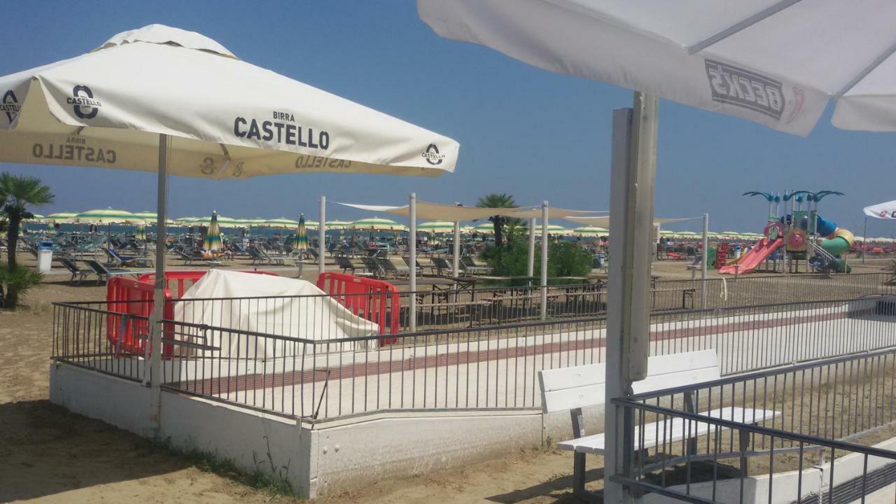 Domus Maris Viserba, Spiagge E Centro A 100 Mt, Promo Maggio Fiera Macfrut, Fieravicola, Expo Dental, Meeting 리미니 외부 사진