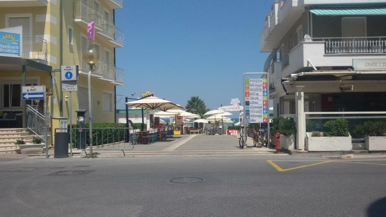 Domus Maris Viserba, Spiagge E Centro A 100 Mt, Promo Maggio Fiera Macfrut, Fieravicola, Expo Dental, Meeting 리미니 외부 사진